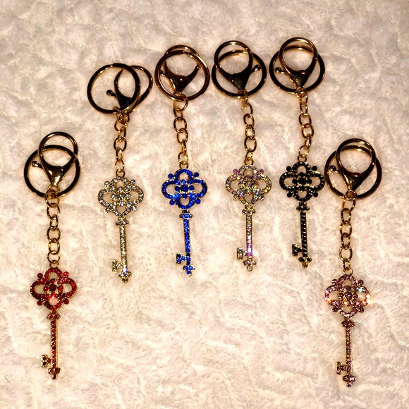 BLING  KEY BAG CHARMS NEW🔥 - Picture 3 of 11